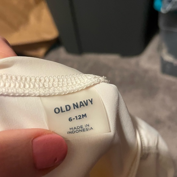 Old Navy Baby swimsuit bundle - Picture 5 of 9